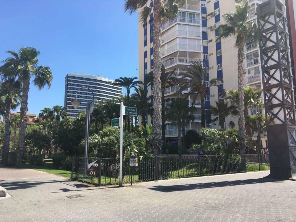 Apartamento Agua Marina Levante Beach Benidorm Bagian luar foto